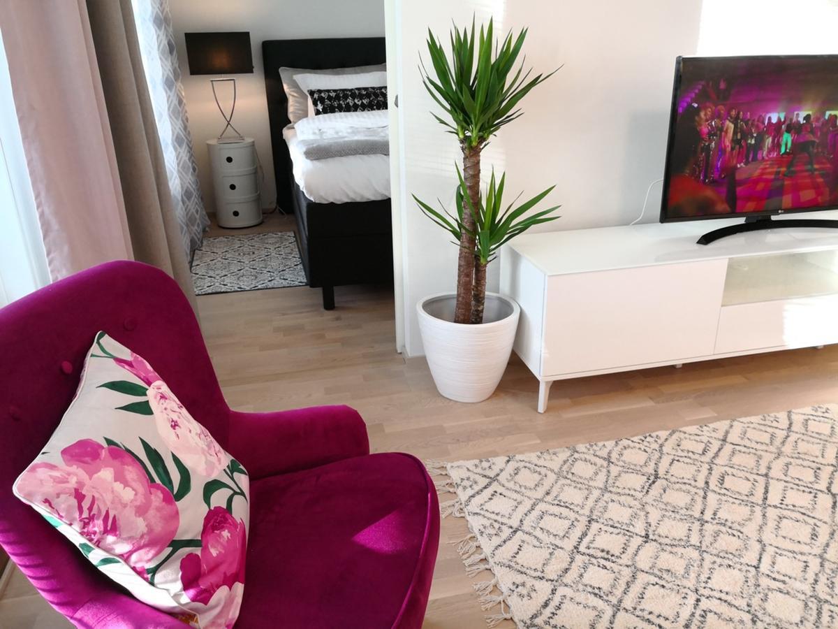 Charming Pine View Apartment Vantaa Exterior foto